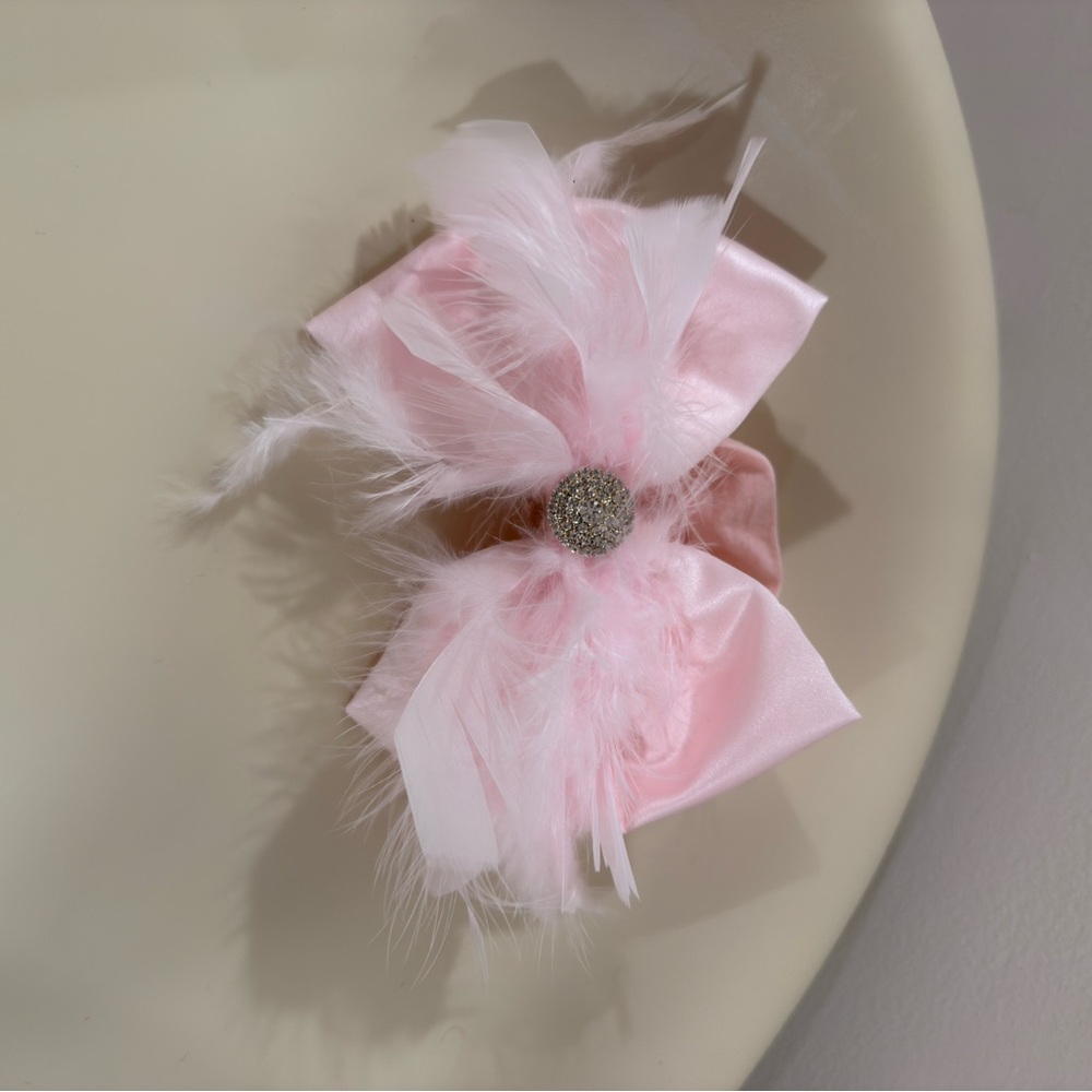 Pink Feather Hair Bow with Rhinestone Center- NEVER WORN